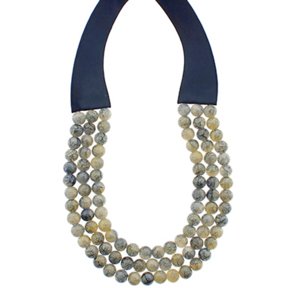 3 Row Glass Beads Necklace - Picture 2 of 4